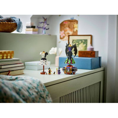 Конструктор LEGO Disney Classic Сукні Малефісенти та Лютелли де Віль (43262) Вінниця - фото 9