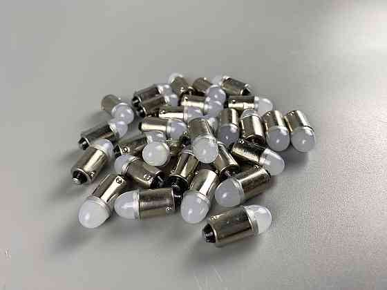 Лампа LED габаритних вогнів панелі приладів 12V цоколь BA9S додаткове автомобільне освітлення Мукачево