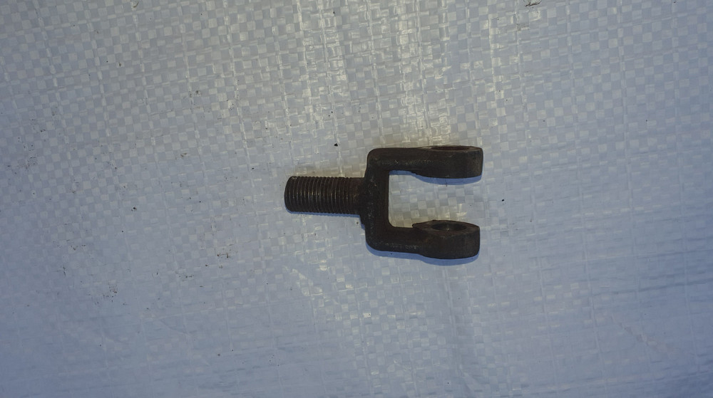 Вилка оттяжного рычага нажимного диска ЯМЗ. 236-1601108-Б. Харьков - изображение 1