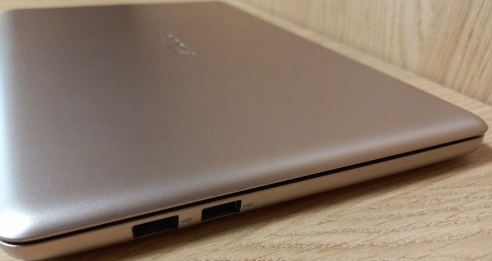 Ноутбук: ASUS X205T 11.6