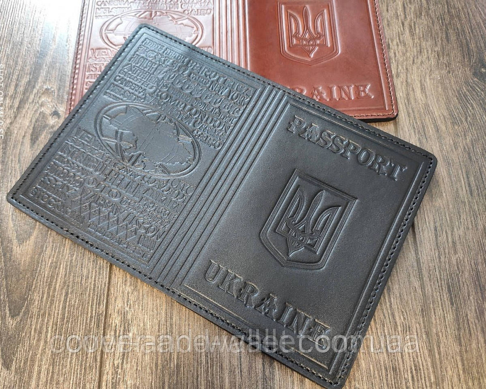 Шкіряна обкладинка на паспорт з тисненням «Герб України» Київ - фото 1