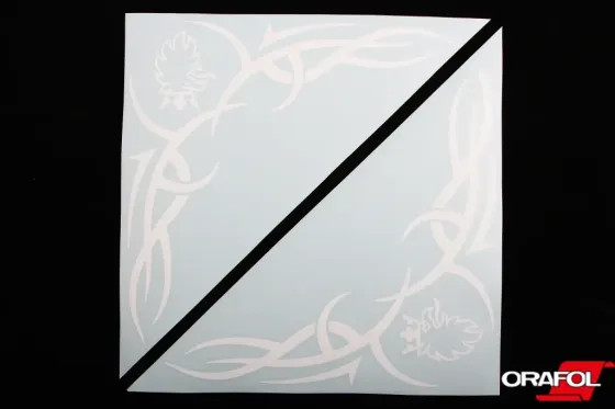 Наклейка на боковое стекло плоттер Scania белая 31*31см (2 шт.) Винница