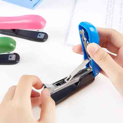 Степлер Baoke пластиковий, 10 аркушів, скоби №10, асорті (STAP-BAO-ST1122) Вінниця