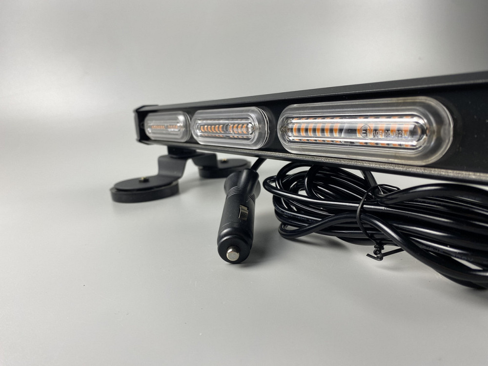 Двосторонній Стробоскоп LED на машину 4 секції 12/24 V 96 led діодів кріплення подвійний магніт світлова балка Мукачево - фото 3