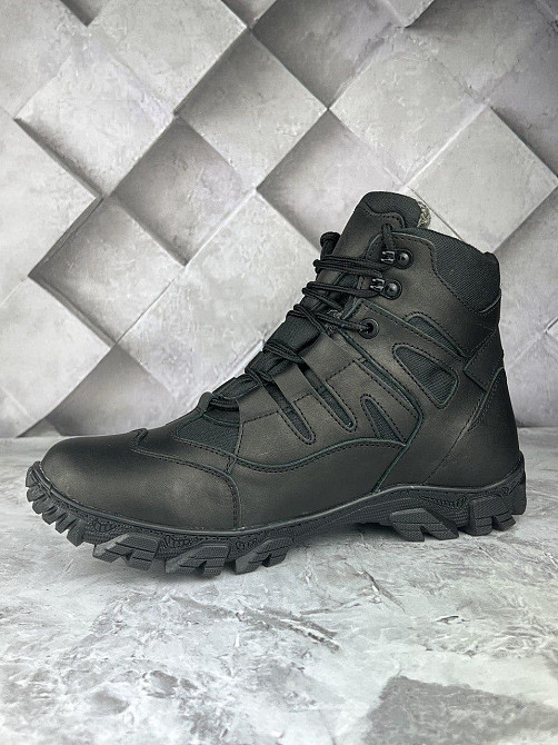 Військові зимові водонепронекні черевики на хутрі Хижак високі прошиті та проклеєні черевики на хутрі WAR Львів - фото 3