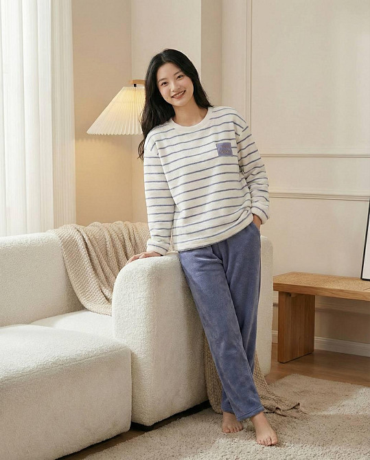 Жіноча тепла плюшева піжама-двійка: кофта та штани Джинс, 48/50 Одеса - фото 1