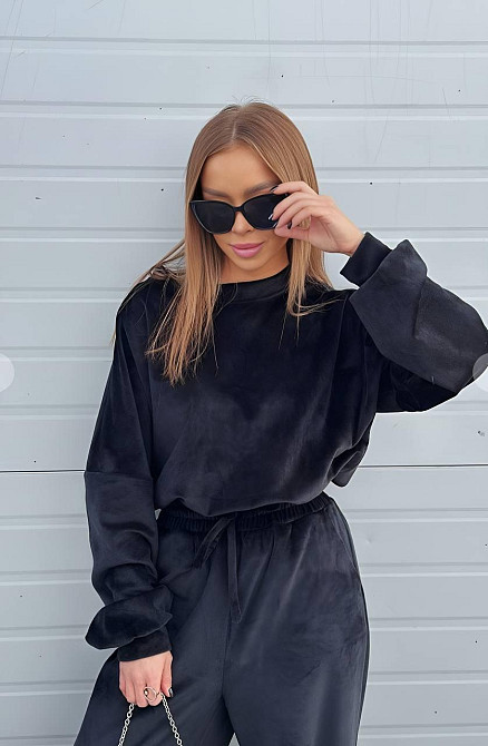 Жіночий прогулянковий плюшевий костюм-двійка: кофта та штани Чорний, 42/46 Одеса - фото 4