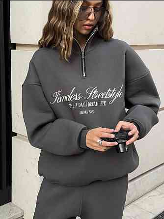 Жіночий трендовий теплий костюм двійка тринитка на флісі Одеса