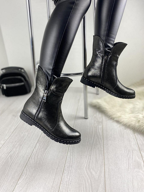 Напівчоботи M.KRAFT антрацит шкіра-сатин натуральна высота 18 см подошва 3,5 см размеры 37р.38р Коломия - фото 2