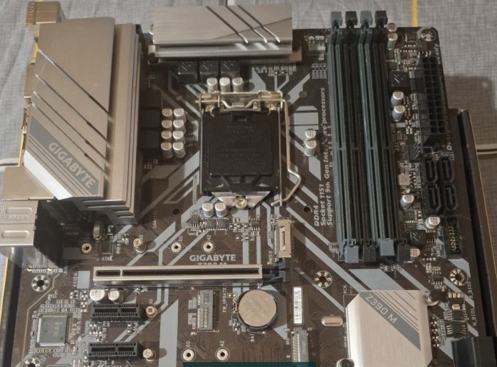 Материнская Плата Gigabyte Z390M Киев - изображение 5