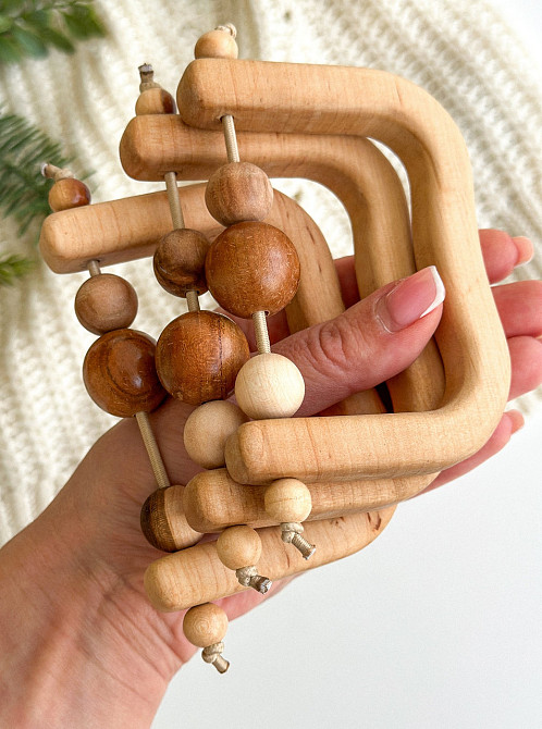 Деревянная детская погремушка Дуга с ожерельями WooolyWool Киев - изображение 4