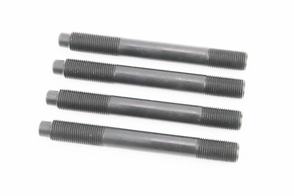 Шпилька головки циліндра М16x145mm к-кт 4шт R195NM/ZS1100 Киев - изображение 1