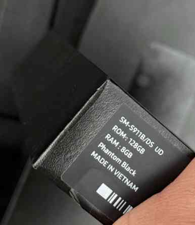 Смартфон Samsung Galaxy S23 8/128GB Phantom Black Київ