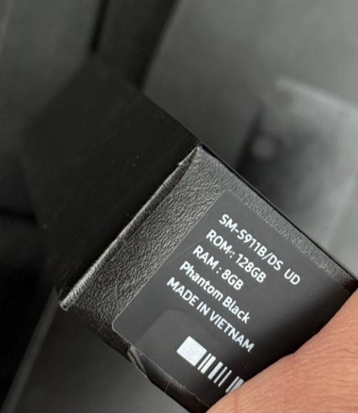 Смартфон Samsung Galaxy S23 8/128GB Phantom Black Київ - фото 1