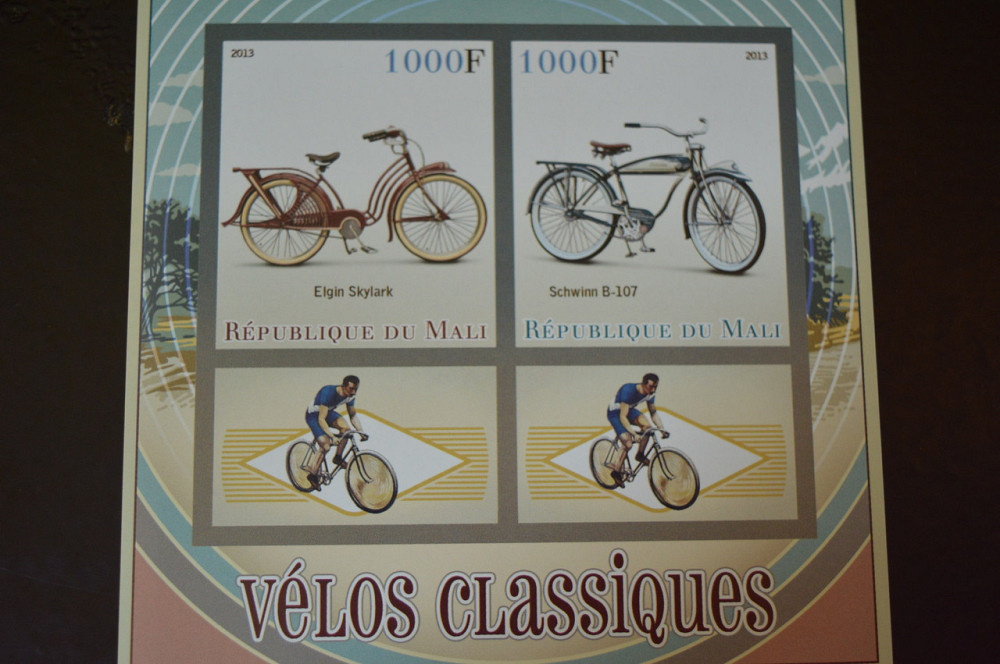 Марки. Транспорт. Блок. 2015 рік (А-33) Полтава - изображение 1