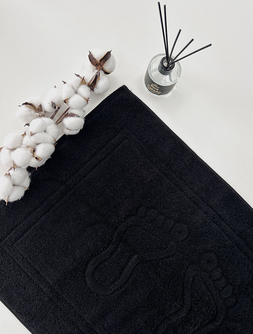 Комплект махрових рушників + килимок для ніг Ideal Textile Чорний Чернівці - фото 3