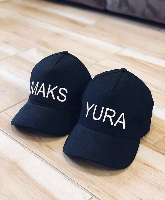 Чорна бавовняна Кепка/Бейсболка з принтом Вашого Імені Чернівці - фото 1