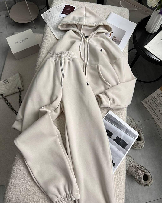 Жіночий костюм з логотипом  RL Одеса - фото 1