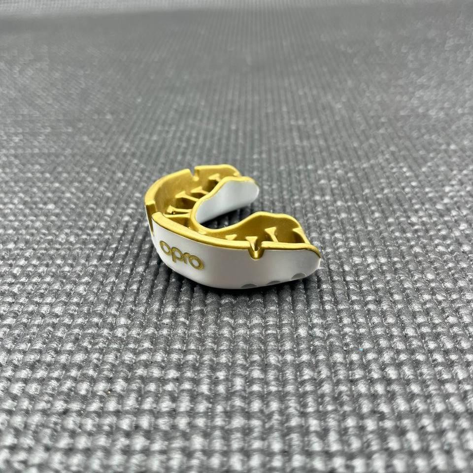 Капа OPRO Gold доросла (вік 11+)  White/Gold (art.102504005) Кам'янське - фото 7