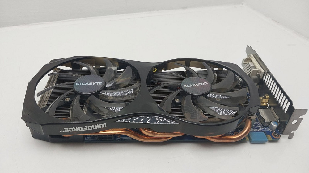 Відеокарта GIGABYTE GV-N660OC-2GD 2GB (товар вживаний) Луцк - изображение 2