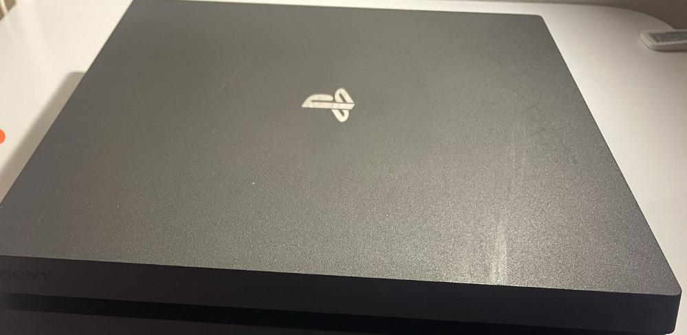 Приставка Sony PlayStation 4 Pro 1TB Киев - изображение 2