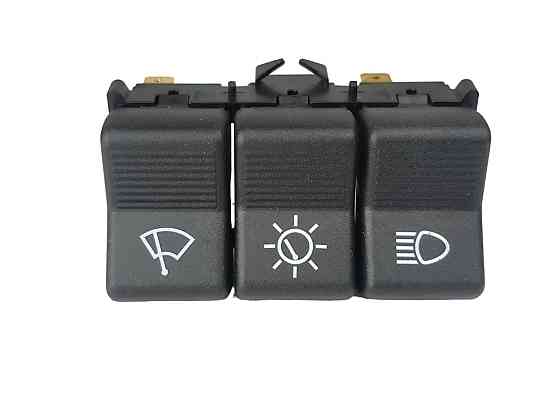 Блок 2101, 2102, 2103, 2106 тройной (света, панели приборов, стеклоочистителя) (пианино) 12В (П 134) кнопок Мукачево