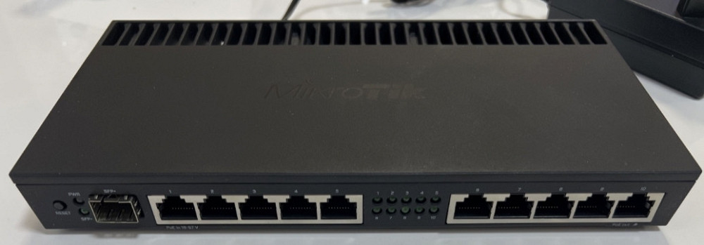 Маршрутизатор MikroTik RB4011iGS + RM Київ - фото 1