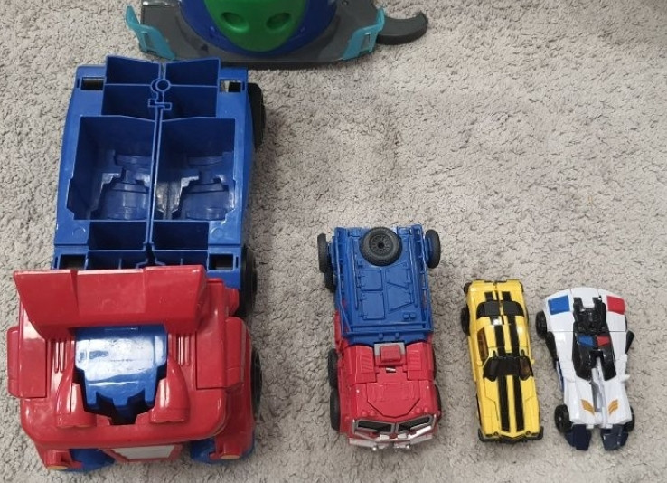 Трансформер hasbro Оптимус прайм Киев - изображение 4