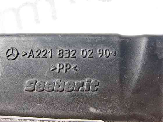 Mercedes-Benz  A2218320290 Стічна трубка зливу води під капотом праворуч S-Class W221 CL C216 Одеса