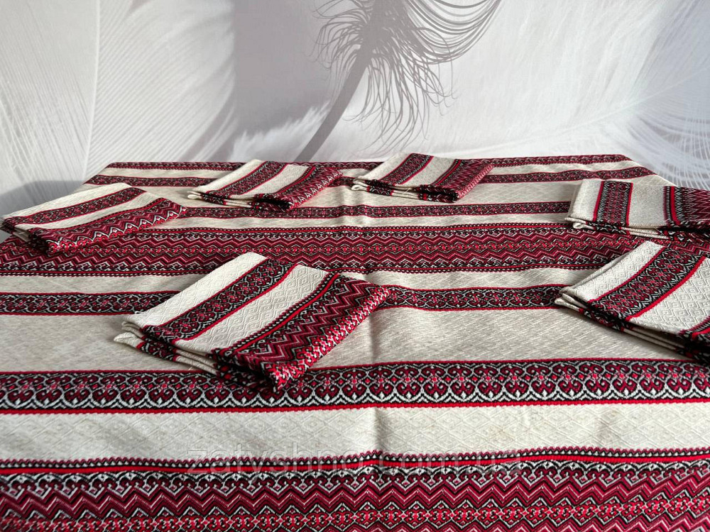 Ляльна вишита скатертина з серветками Київ - фото 1