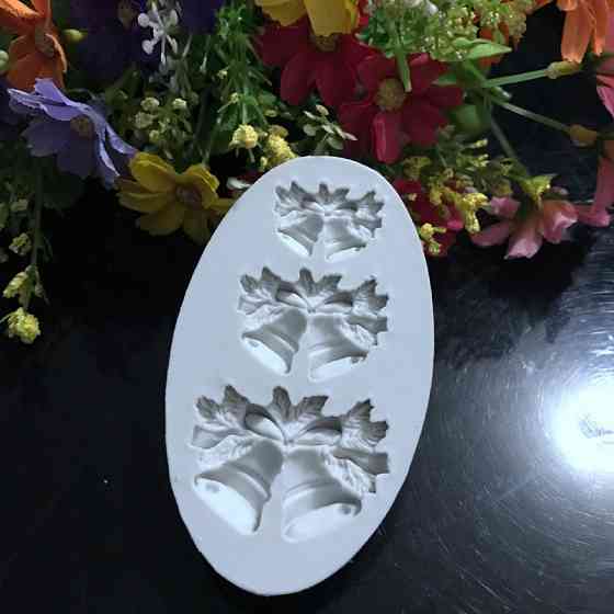 Молд силіконовий Дзвіночки 89 на 51 мм сірий Київ