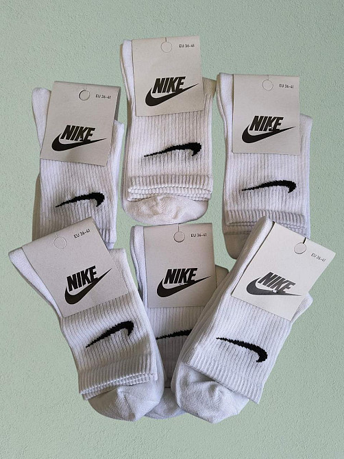 Шкарпетки брендові високі з бавовни. Паковання білих шкарпеток 6 штук в пакованні. Nike socks. Розмір 39-41 Київ - фото 3