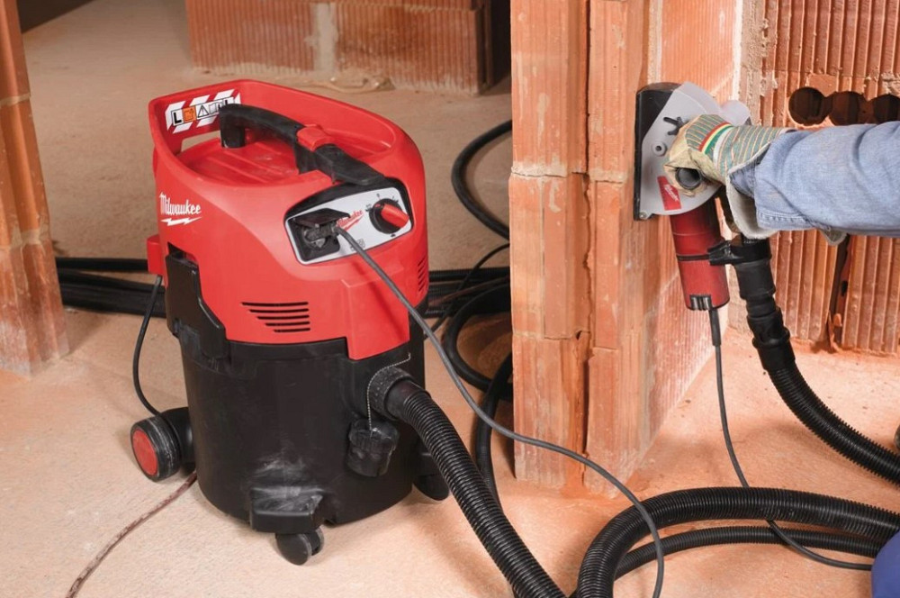 Пилосос типу MILWAUKEE AS 300 ELCP Характеристика Потужність (Вт) 1500 Об'єм повітря (л/хв) 3700 Мак Одесса - изображение 4