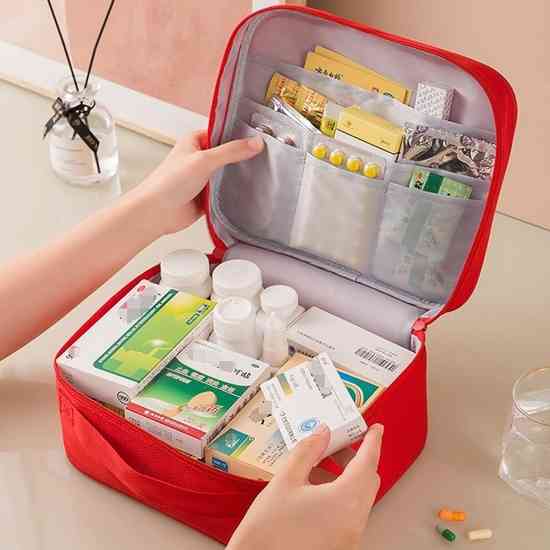 Органайзер аптечка дорожняя для хранения лекарств 24см Винница