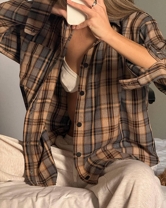 Женская трендовая оверсайз рубашка в клетку турецкий поликотон Песочный Одесса - изображение 2