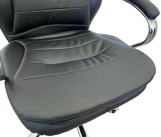 Офисное кресло руководителя Tehforward Valensia хром Anyfix Черный Киев