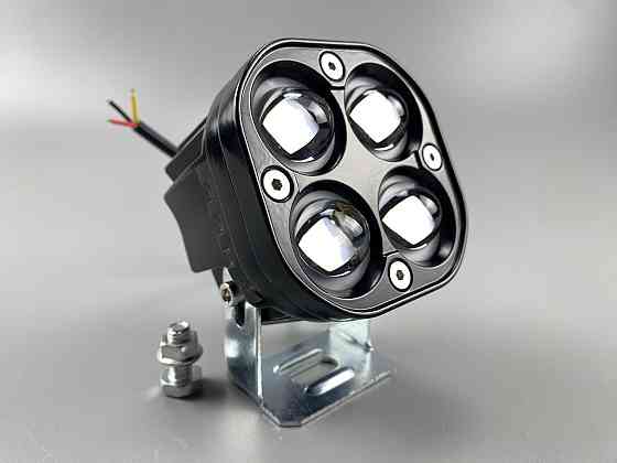 Фара LED квадратна 40W led chip CREE 2525 3D лінза 9-32V IP67 6000K з чіткою світловою межею Мукачево