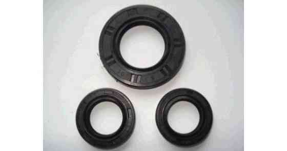 Сальники (набір) скутер Сузукі Адреса 50/100 3шт коленвальні (17*27*6, 25*37*6, 24*43*6) Мукачево