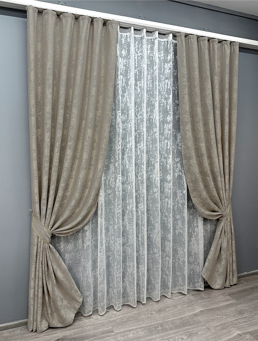 Комплект штор VR-Textil Жаккард Мрамор 150х270 2шт и Тюль 400х270 1143ш-1400т Капучино с белым 71-004/3 Киев - изображение 2