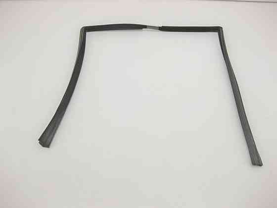 Mercedes-Benz  A2037350525 Ущільнювач опускного скла задніх правих дверей C-Class S203 універсал Одеса