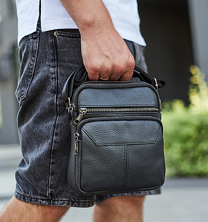Мужской кожаный мессенджер 18x22x8, сумка планшет через плечо Tiding Bag A25F-1519A черный Каменское - изображение 9