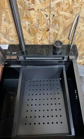 Кухонная раковина из нержавеющей стали / Многофункциональная кухонная мойка МА-81 Коломия