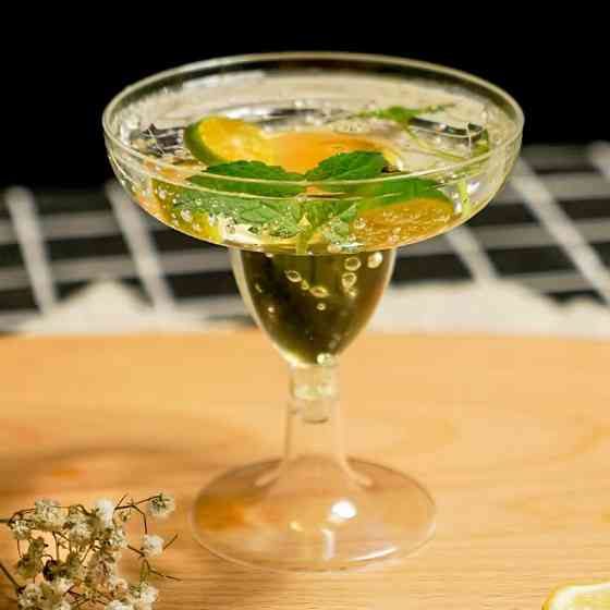 Набор бокалов для маргариты 150 мл, 10 шт, многоразовые, пластиковые, прозрачные для коктейлей с съёмной ножкой Каменец-Подольский