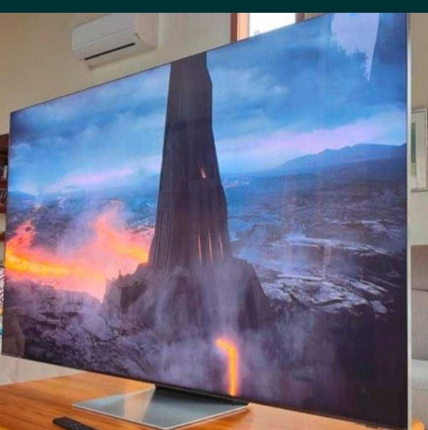 Телевизор Безрамный: 65