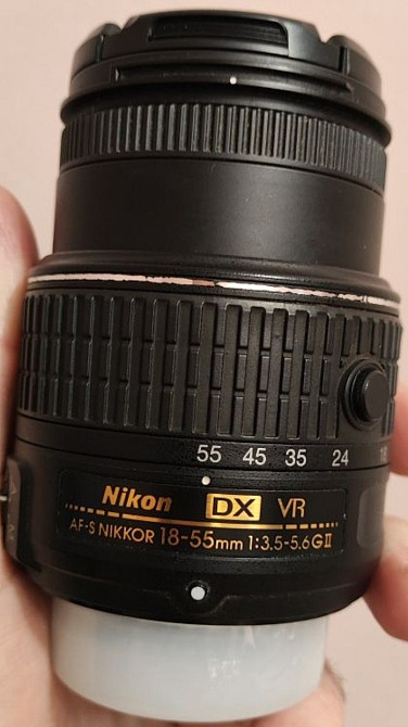 Зеркальный Фотоаппарат Nikon D3300 с объективом 18-55 DX VR Киев - изображение 1