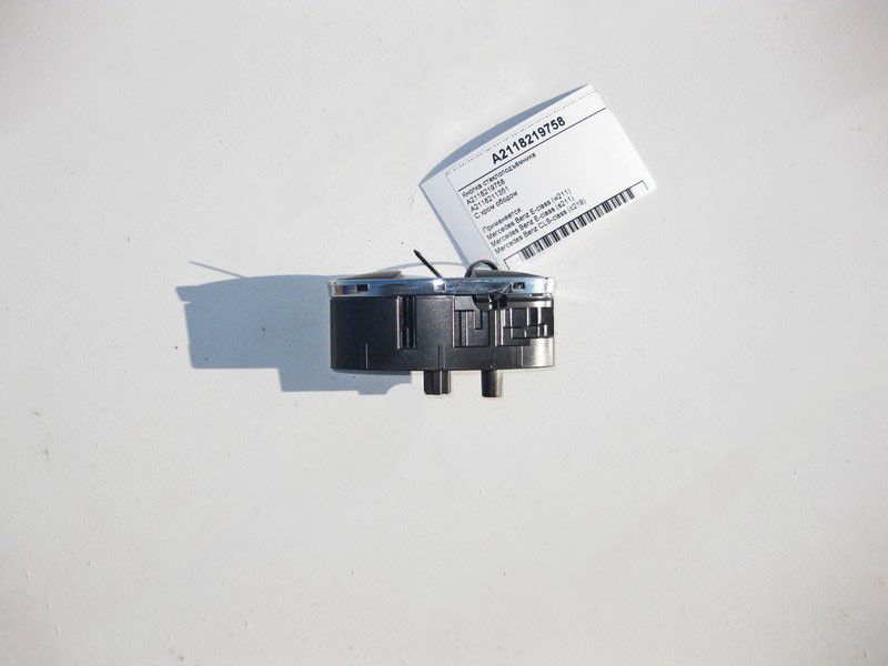 Mercedes-Benz  A2118219758 Кнопка склопідйомника пасажира з хром ободом E-Class W211 CLS C219 Одесса - изображение 2