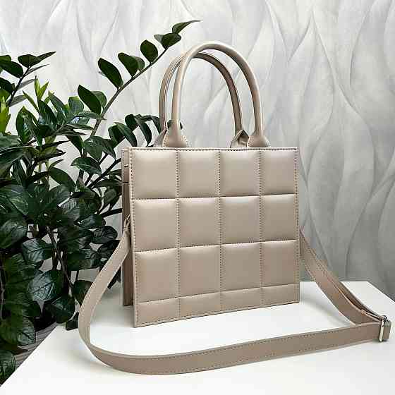 Гарна, стильна модель сумочка Київ