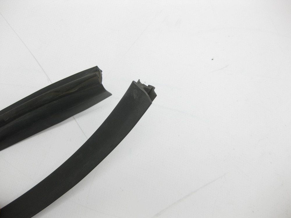 Mercedes-Benz  A2206904098 Ущільнювач над правими дверима long S-Class W220 Одеса - фото 8