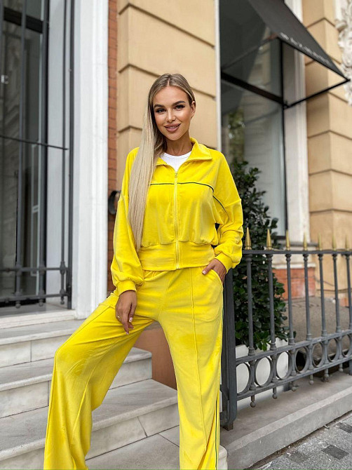 Женский стильный повседневный велюровый костюм двойка Лимонный Одесса - изображение 1