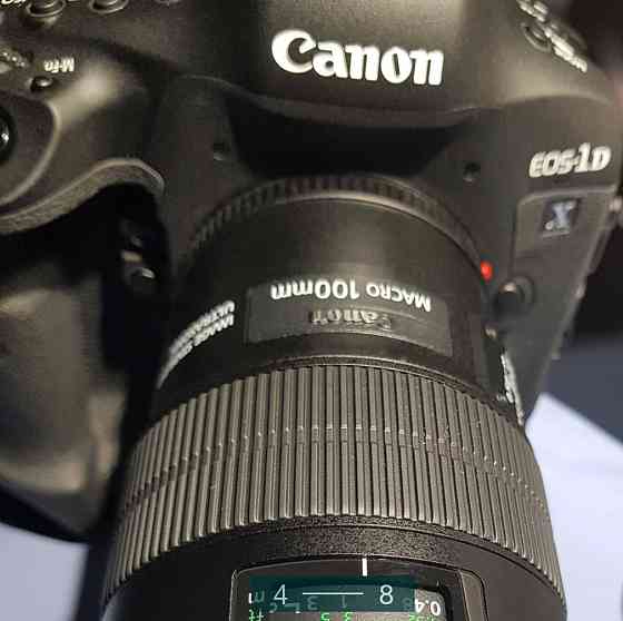 Объектив Canon EF 100mm. F/2.8L Macro IS USM. Киев